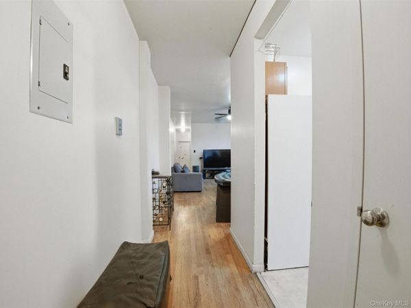 759 Jennings Street, Unit 5C, Bronx, NY 10459