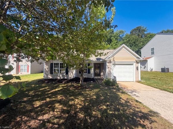 4234 Nestleway Court , Greensboro, NC 27406