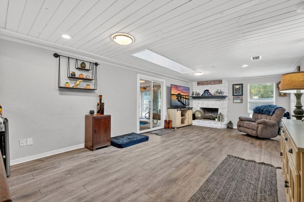 925 Flagler Avenue, Edgewater, FL 32132 Photo