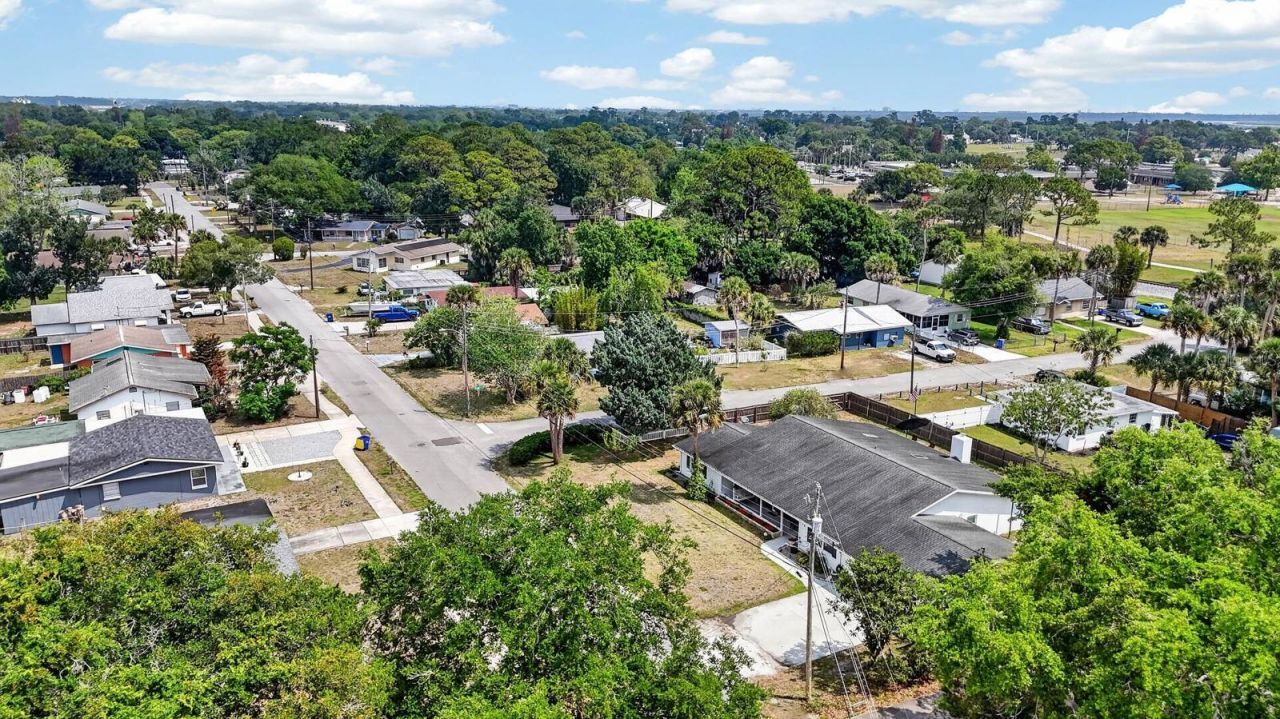 925 Flagler Avenue, Edgewater, FL 32132 Photo