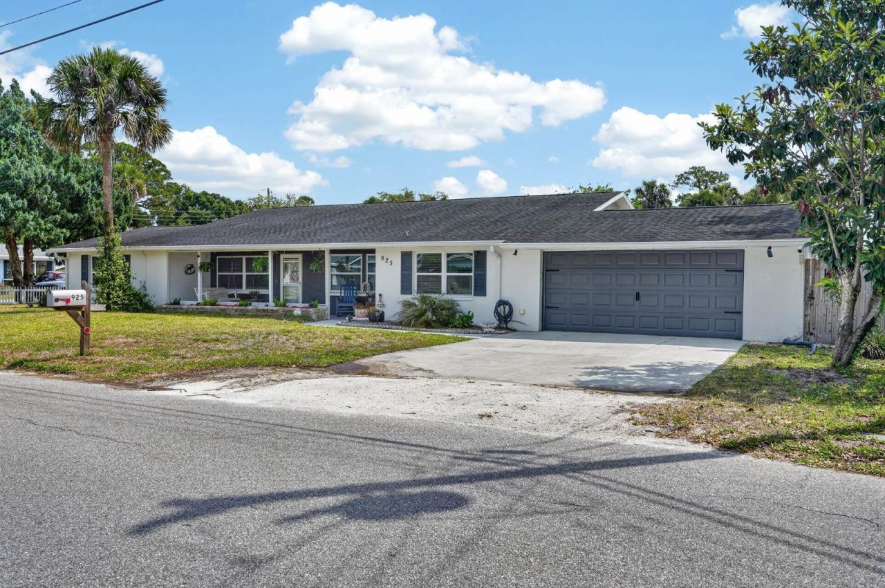 925 Flagler Avenue, Edgewater, FL 32132 Photo
