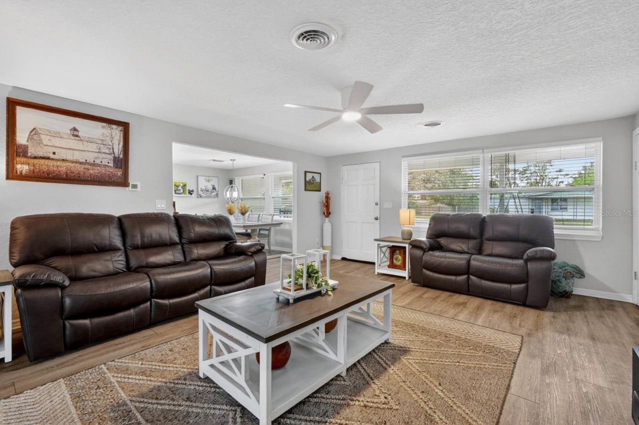 925 Flagler Avenue, Edgewater, FL 32132 Photo