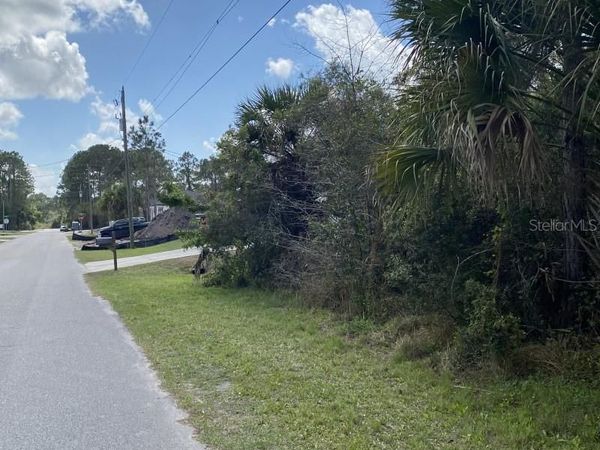 2470 WENONA DRIVE , NORTH PORT, FL 34288