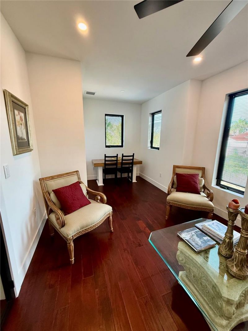 1257 Tree Bay Lane, Sarasota, FL 34242 Photo