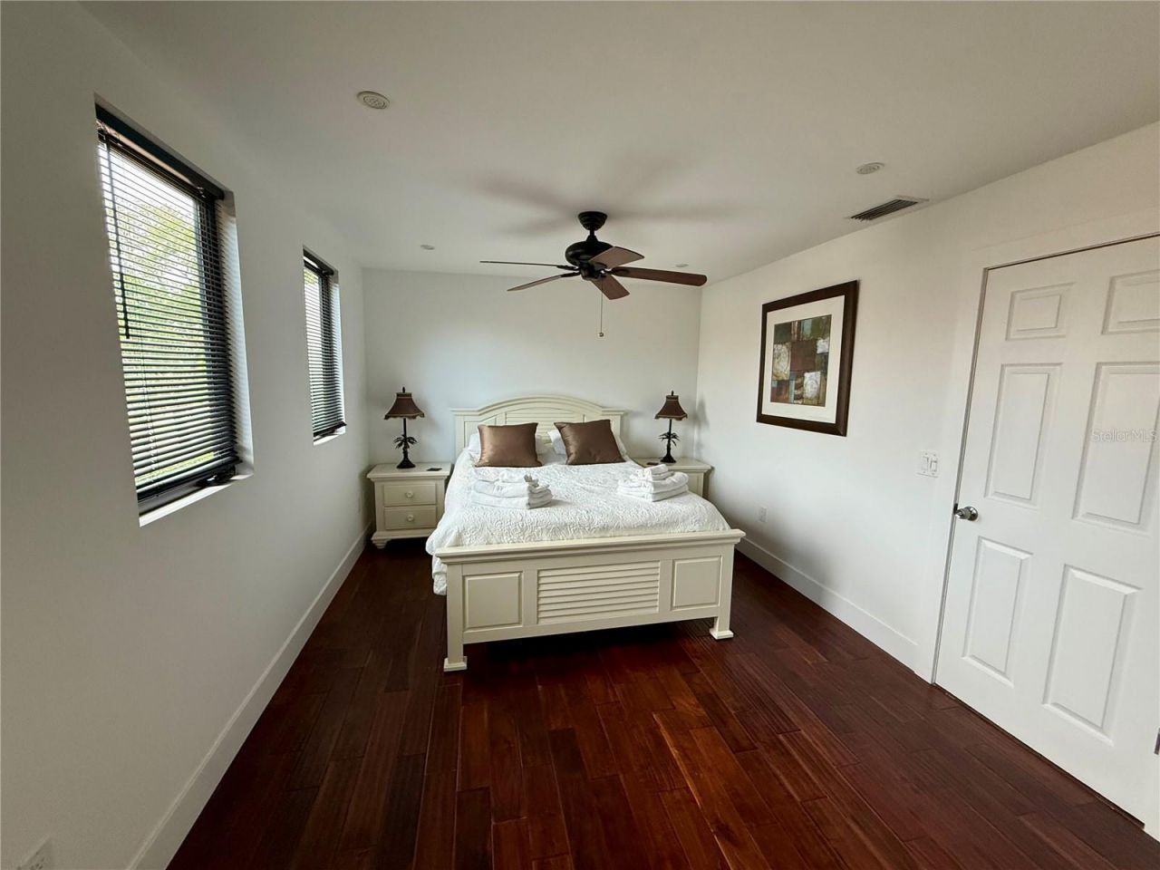 1257 Tree Bay Lane, Sarasota, FL 34242 Photo