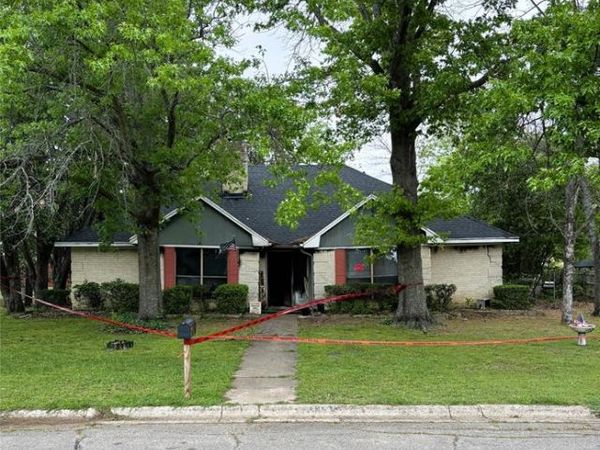 4135 Misty Lane, Paris, TX 75462