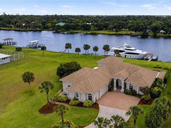 2504 CALOOSA SHORES DRIVE, LABELLE, FL 33935