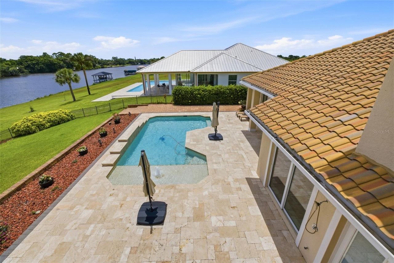 2504 Caloosa Shores Drive, Labelle, FL 33935 Photo