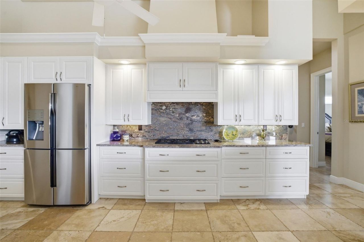 2504 Caloosa Shores Drive, Labelle, FL 33935 Photo