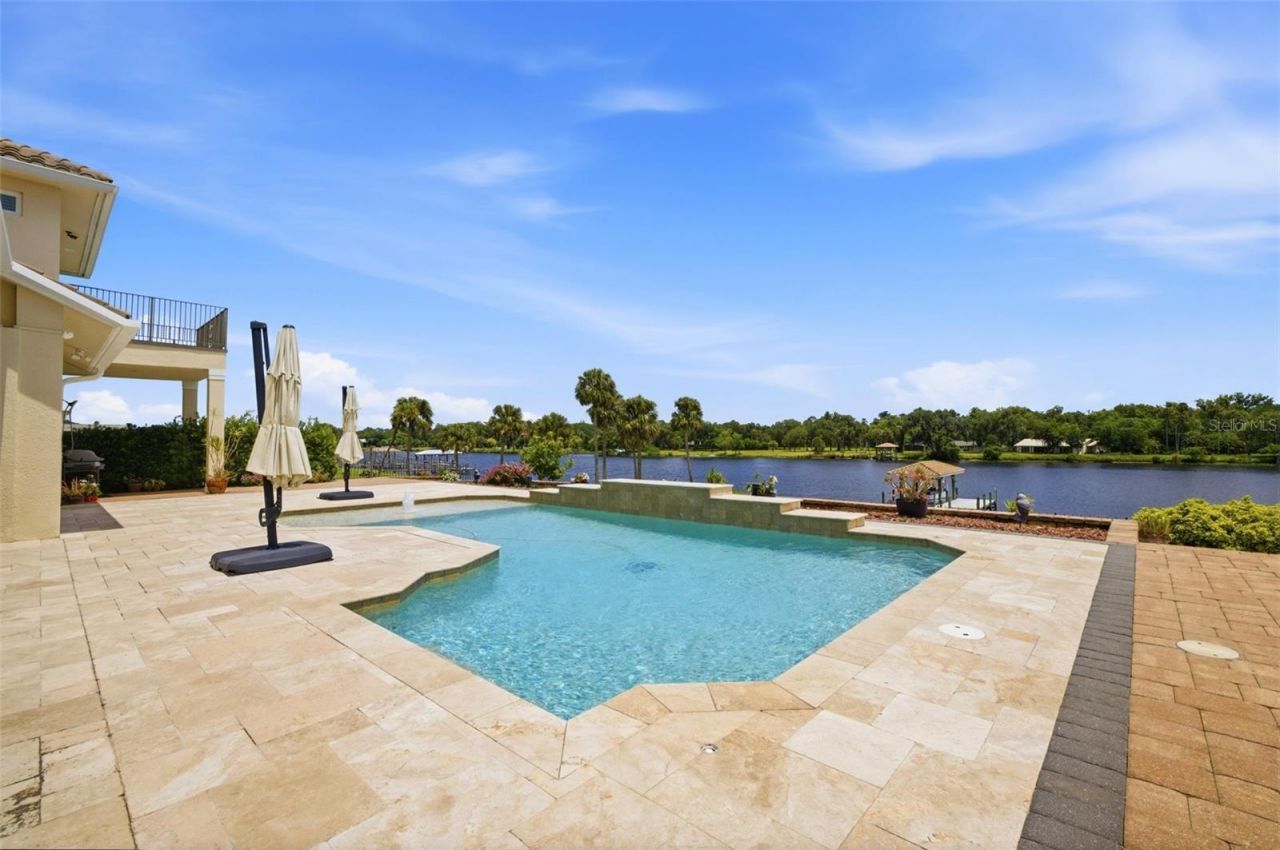 2504 Caloosa Shores Drive, Labelle, FL 33935 Photo