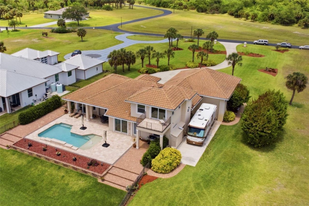 2504 Caloosa Shores Drive, Labelle, FL 33935 Photo