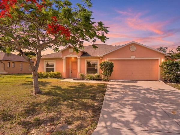 2004 NE 5TH TERRACE , CAPE CORAL, FL 33909