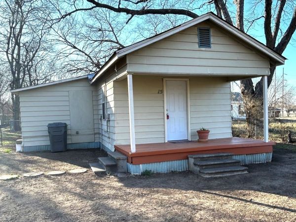 15 N Street NW, Ardmore, OK 73401