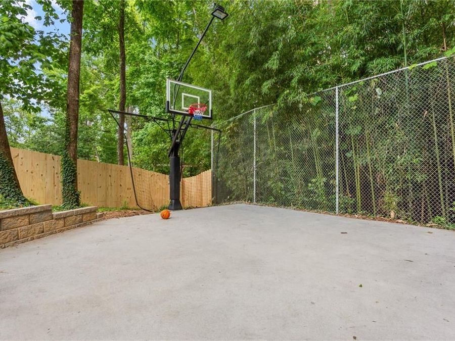 Property Image 40