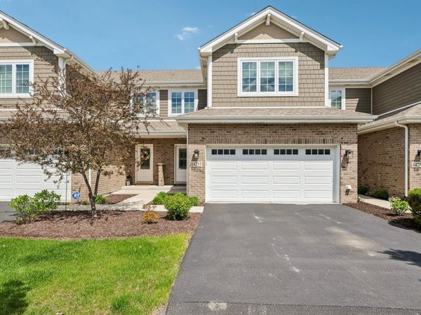 14255 Lacey Drive , Lemont, IL 60439