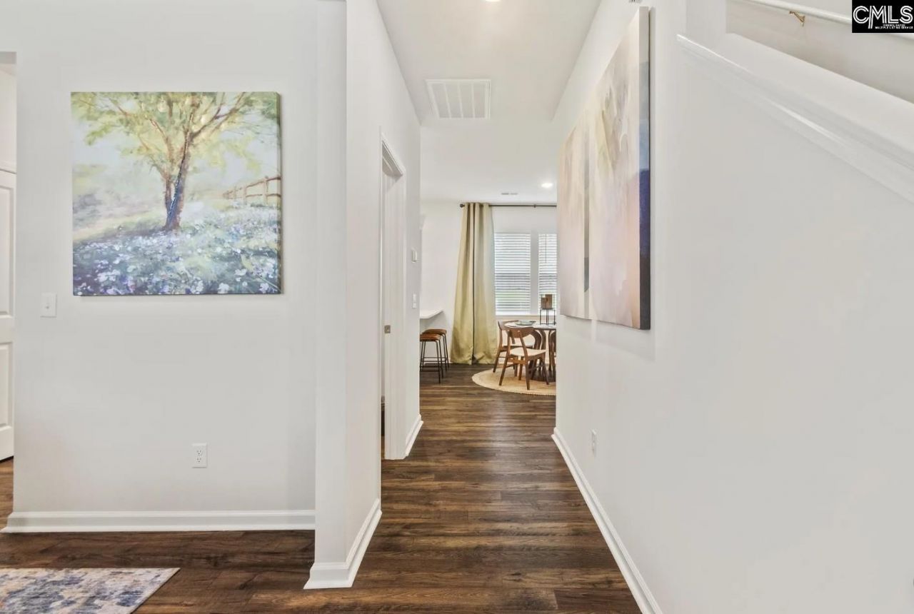 5250 Tullamore Drive  Photo 6
