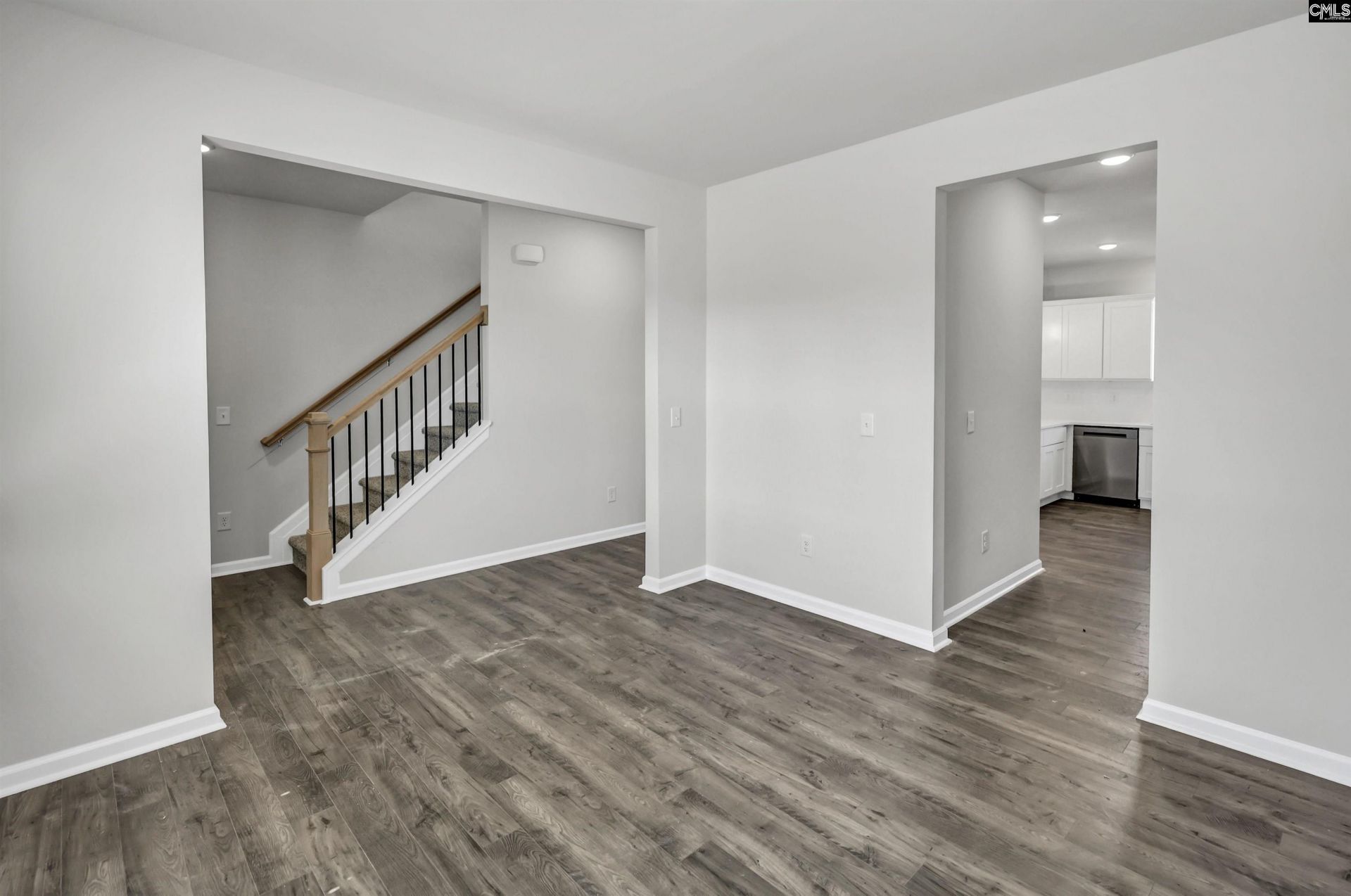 5250 Tullamore Drive  Photo 9