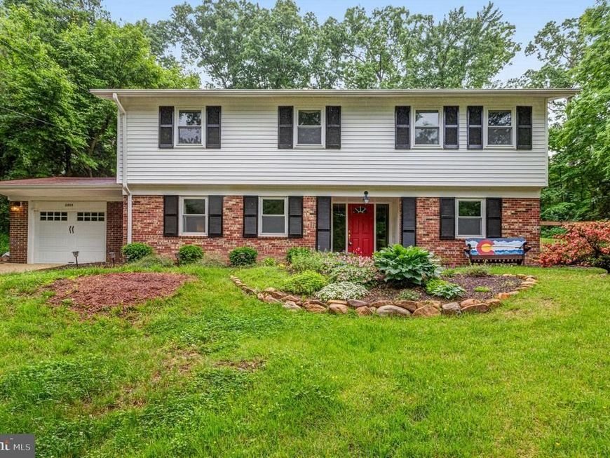 8805 Menard Court , Alexandria, VA 22309 Main Photo