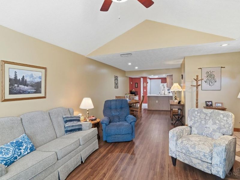 2575 Allister Circle, Miamisburg, OH 45342 Photo 12
