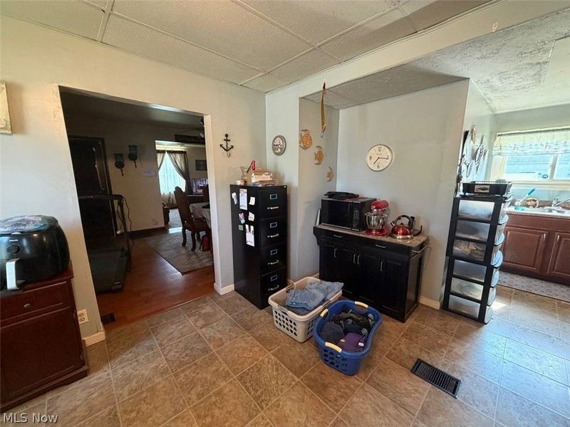 830 Bunker Hill Road, Ashtabula, OH 44004 Photo 6
