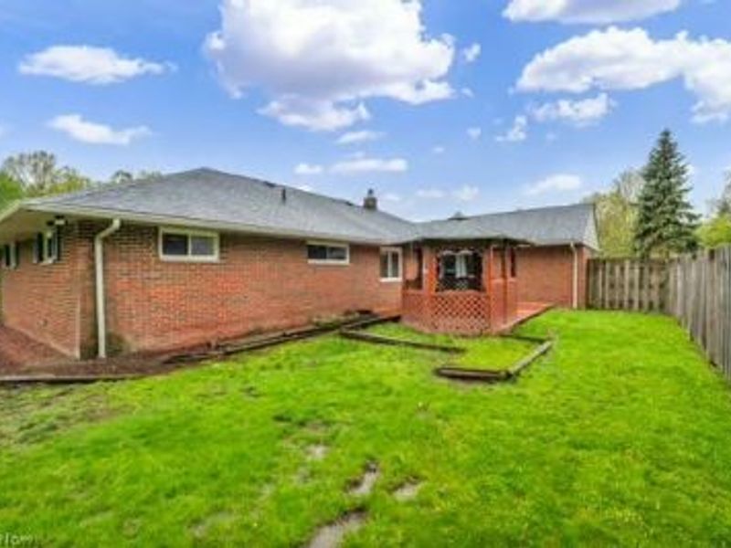 523 Jeannette Drive, Richmond Heights, OH 44143 Photo 19