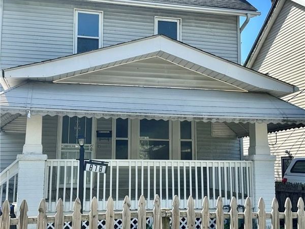 878 E 130th Street, Cleveland, OH 44108