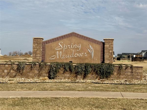 523 Spring Meadow Drive NE, Mt Vernon, IA 52314
