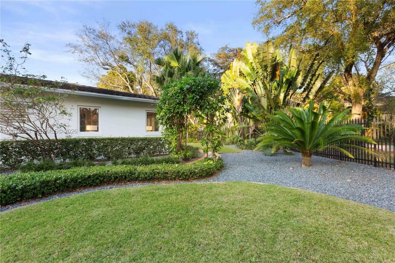 600 San Lorenzo Ave , Coral Gables, FL 33146 Photo