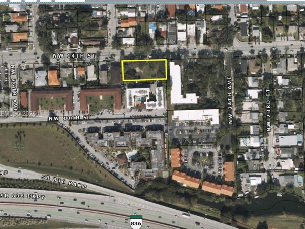 2470 NW 14th St , Miami, FL 33125