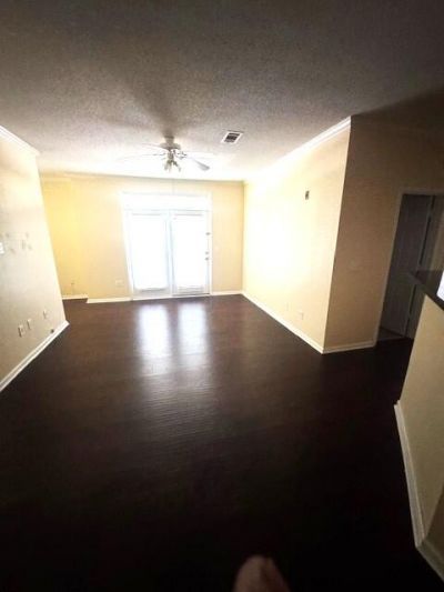 45 Sycamore Avenue Photo 4