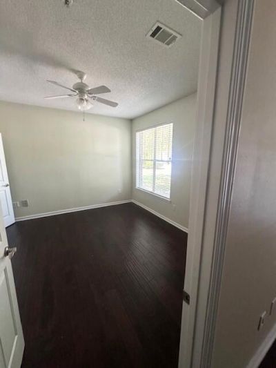 45 Sycamore Avenue Photo 6
