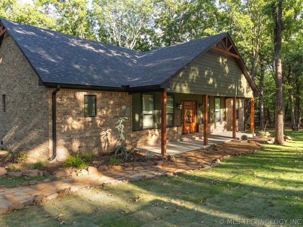 150 Woods Road , Mead, OK 73449