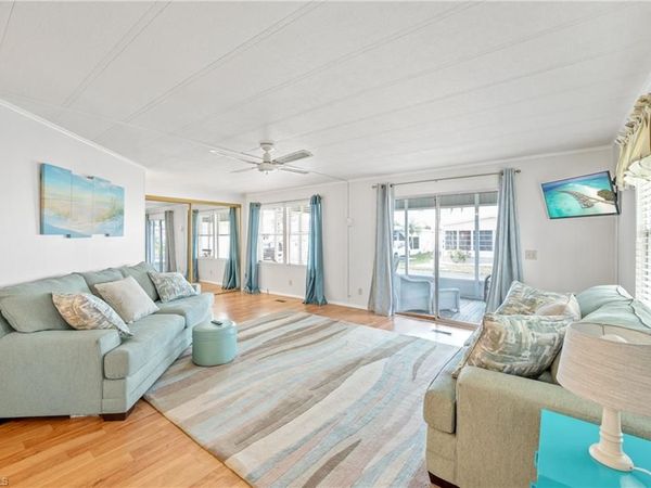 3073 Longview LN , NORTH FORT MYERS, FL 33917
