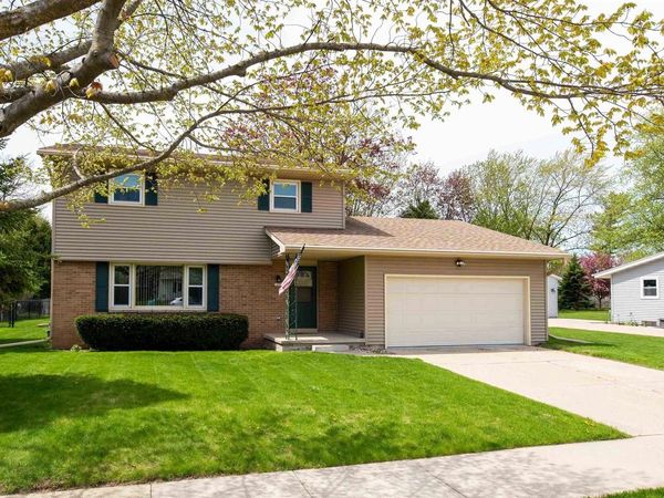 1235 WESTHAVEN DRIVE, Oshkosh, WI 54904