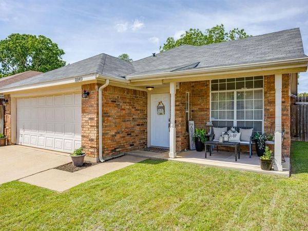 8849 Mystic Trail, Fort Worth, TX 76118