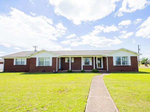 515 Meadowbrook Cr., Amory, MS 38821