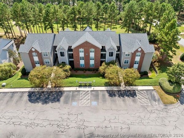 62 Gallery Drive, Unit 102, Spring Lake, NC 28390