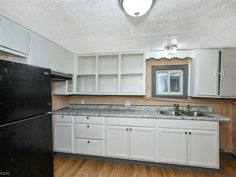 916 Abington Road, Akron, OH 44312 Photo 13