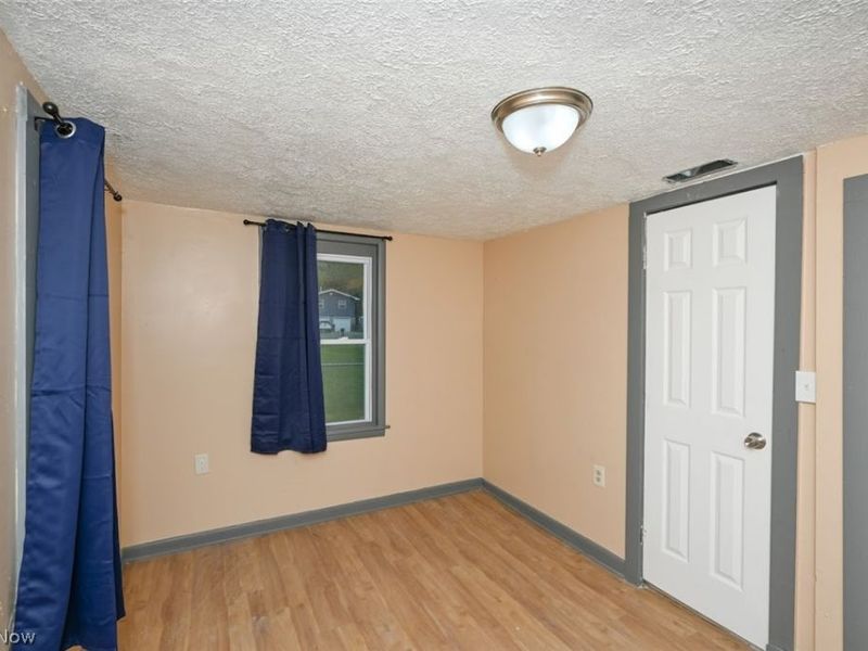 916 Abington Road, Akron, OH 44312 Photo 17