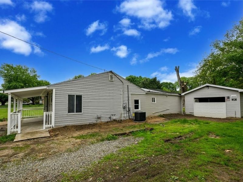 916 Abington Road, Akron, OH 44312 Photo 4