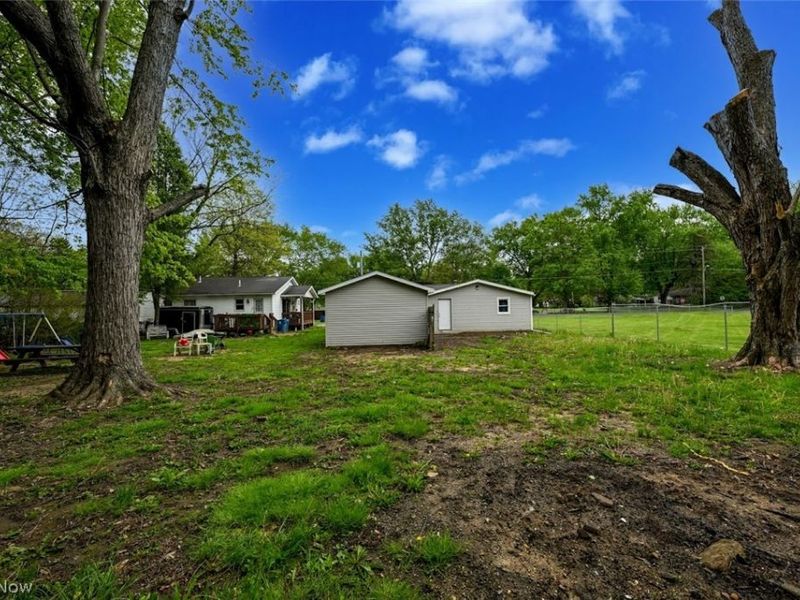 916 Abington Road, Akron, OH 44312 Photo 6