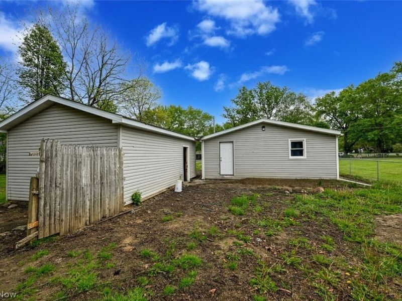 916 Abington Road, Akron, OH 44312 Photo 7