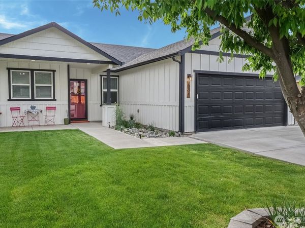 525 Kentucky Drive, Moses Lake, WA 98837