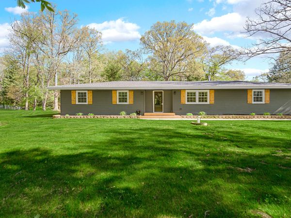 4964 Locksley Drive E, Rensselaer, IN 47978