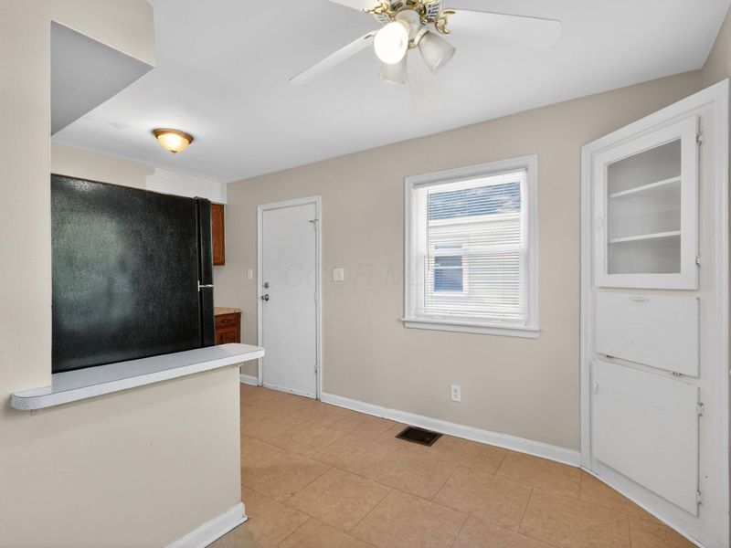 533 S Weyant Avenue , Columbus, OH 43213 Photo 10