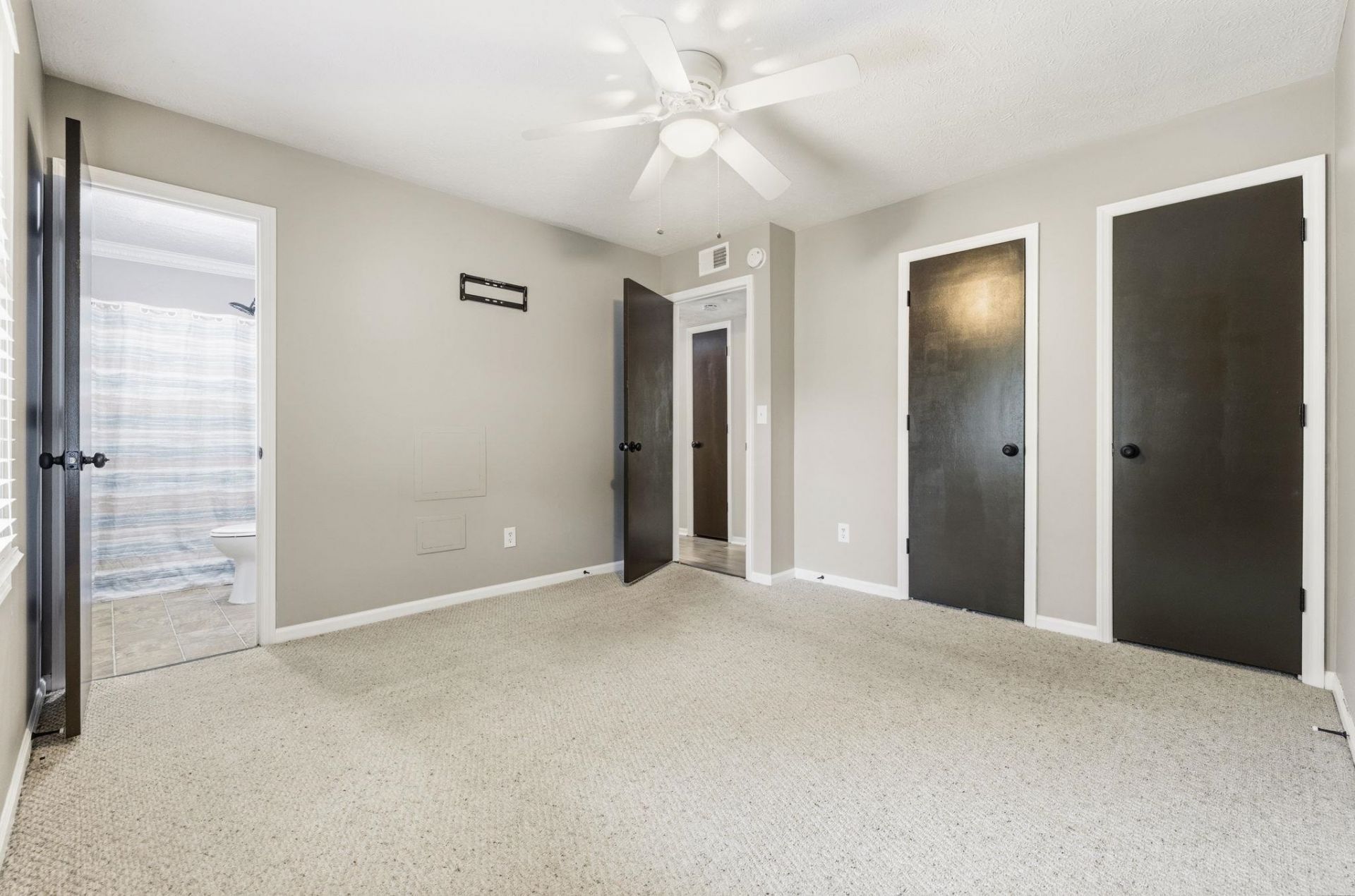 615 Burcale Road Circle Photo 18