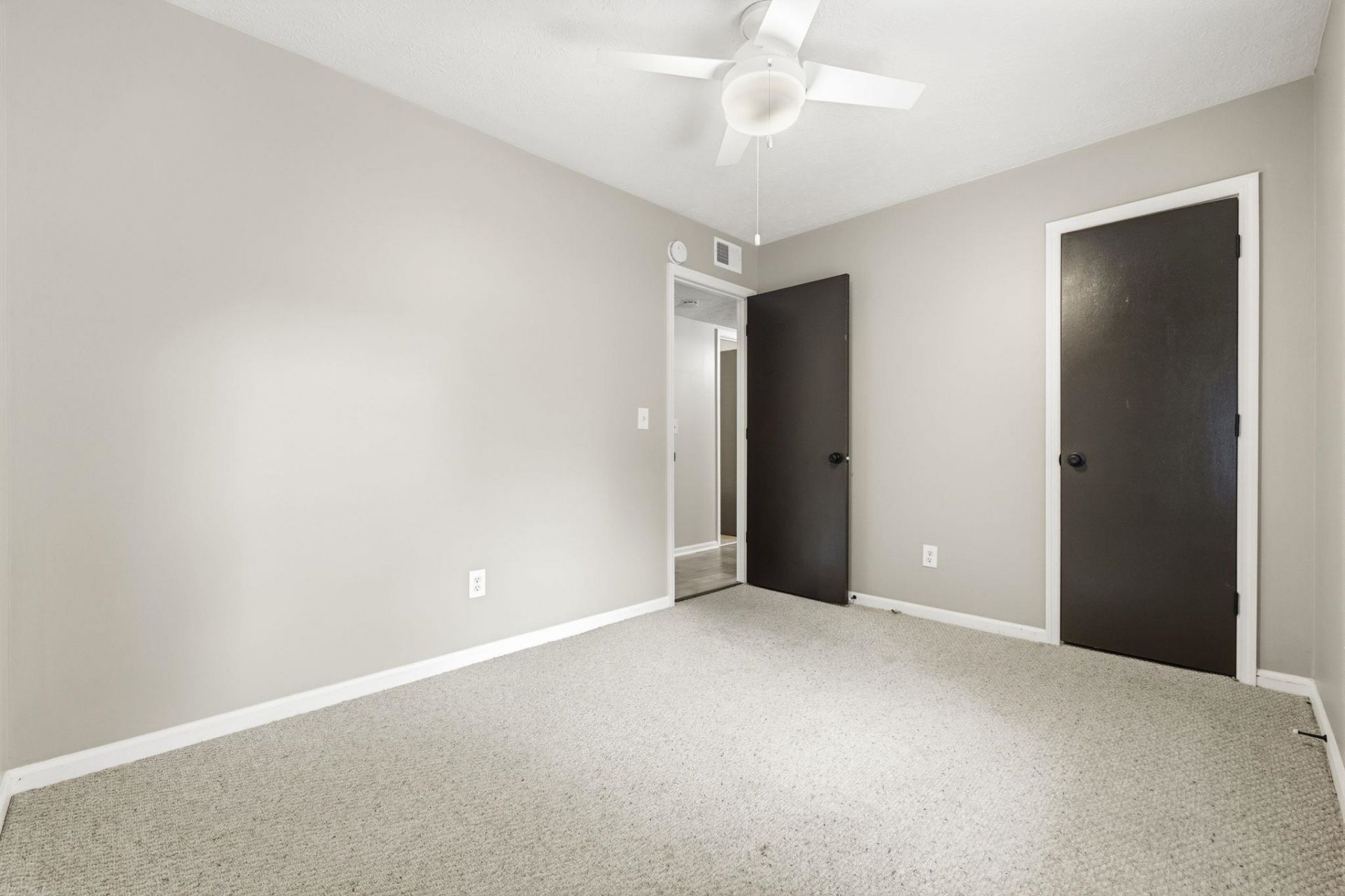 615 Burcale Road Circle Photo 24