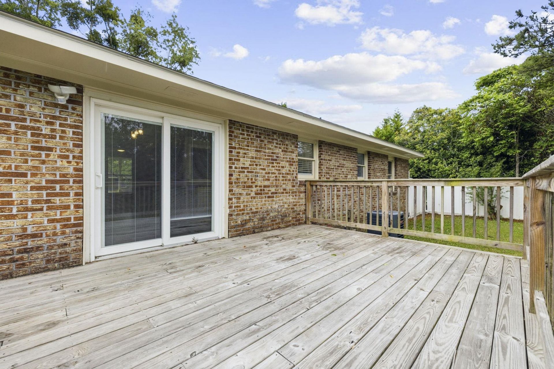 615 Burcale Road Circle Photo 25