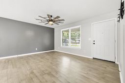 615 Burcale Road Circle photo 4