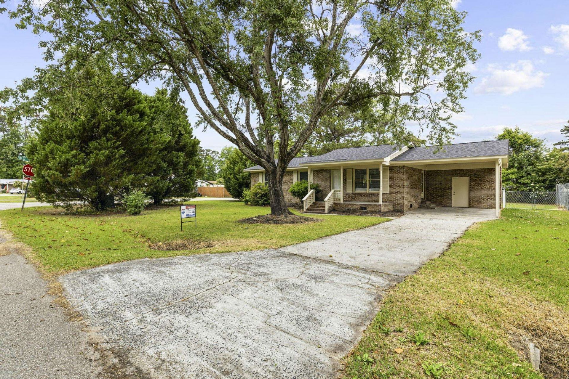 615 Burcale Road Circle Photo 37